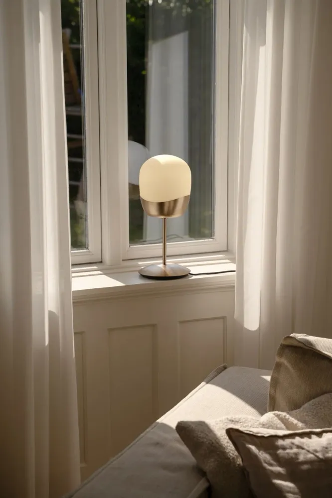 Spring Bordlampe Messing
