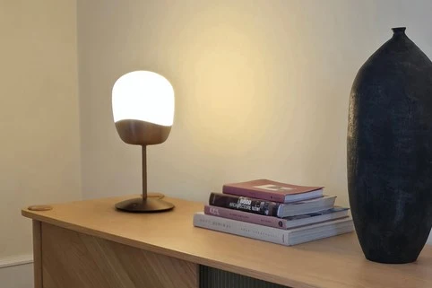 Spring Bordlampe Messing