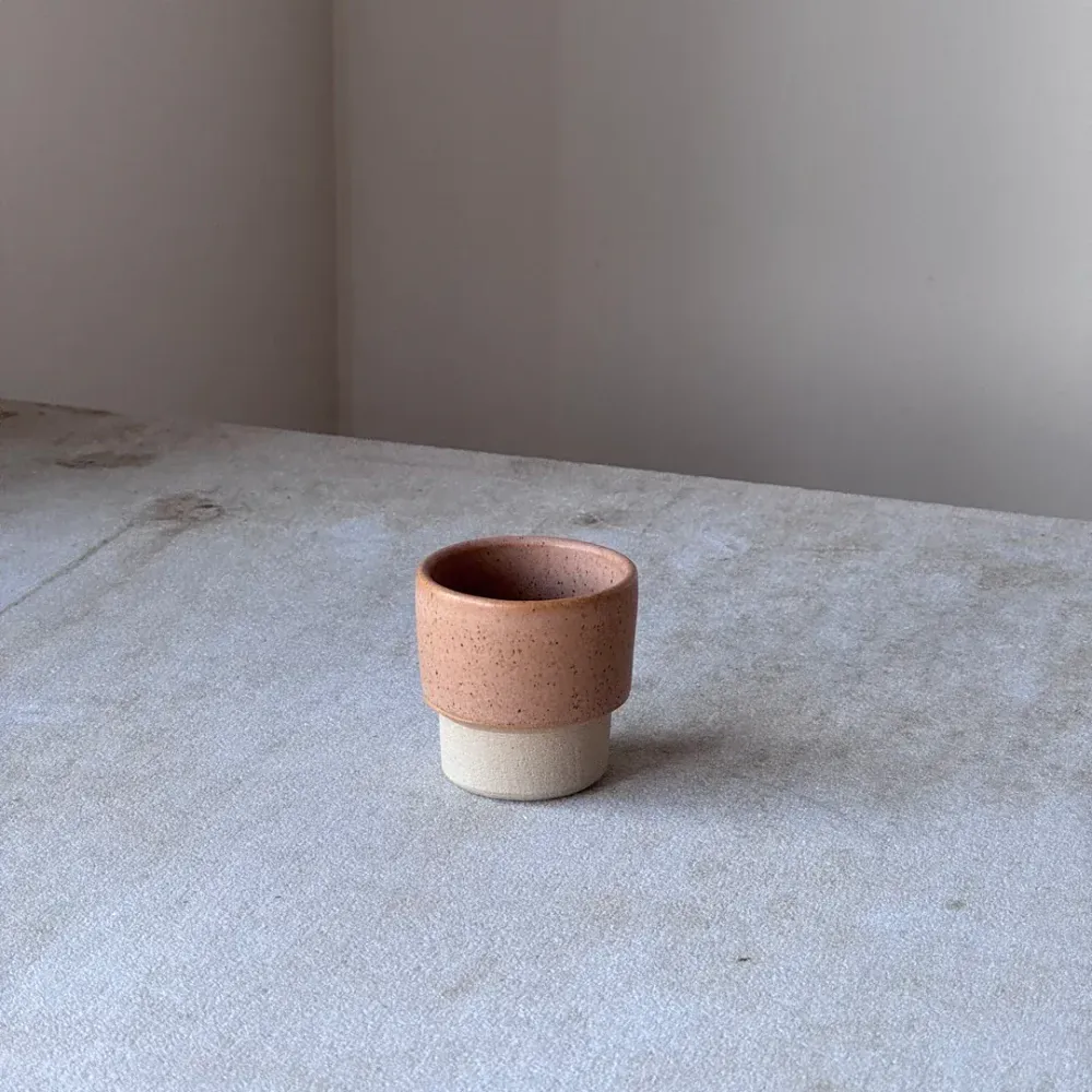 Oda Æggebæger - Beige