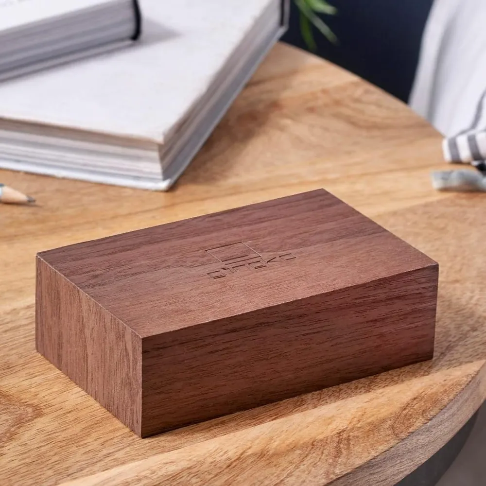 Flip Click Clock - Vækkeur i Træ - Walnut